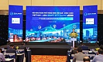 Summit seeks advice for Hanoi's digital transformation, smart city building