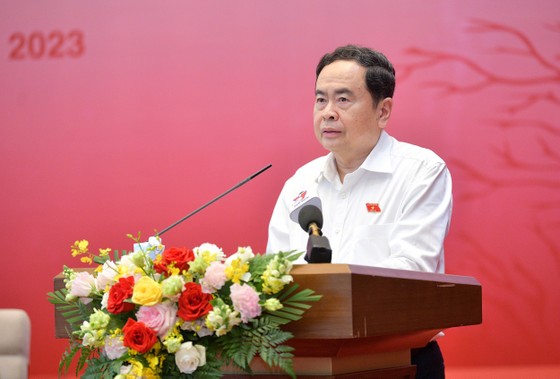 Phó Chủ tịch Thường trực Quốc hội Trần Thanh Mẫn phát biểu tại hội thảo.