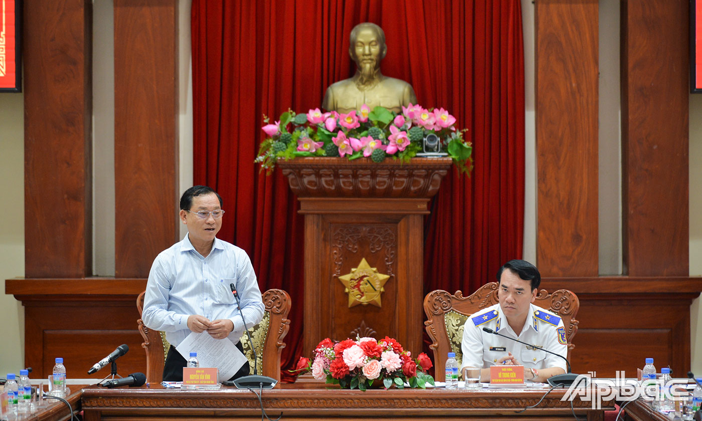 Đồng chí Nguyễn Văn Vĩnh phát biểu tại buổi kiểm tra.