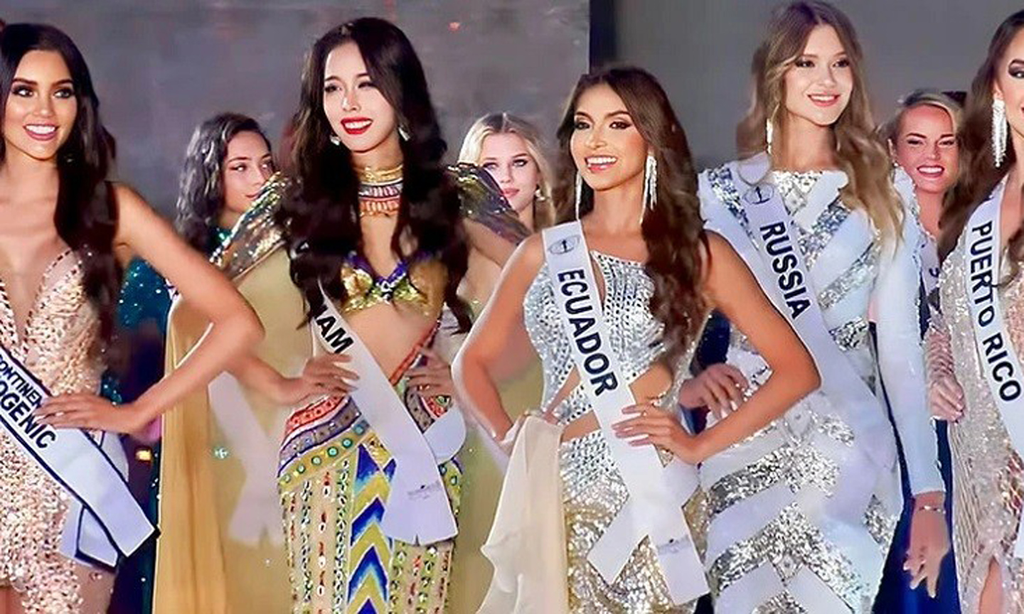 Le Nguyen Ngoc Hang (second from left) on the final night of the Miss Intercontinental 2023. (Photo: Missology).