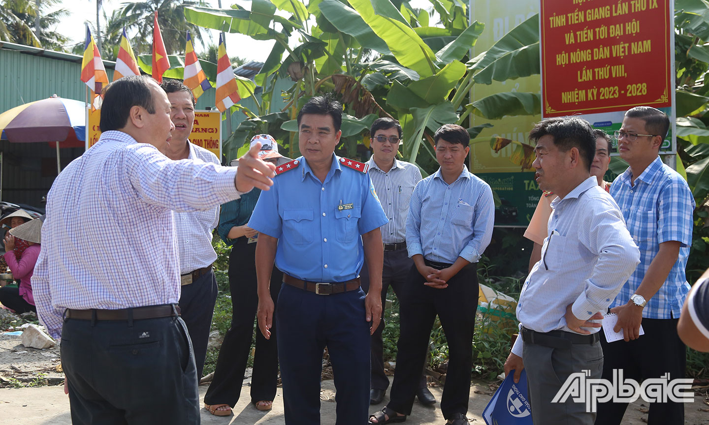 Lực lượng Thanh tra giao thông phối hợp Ban ATGT, Phòng CSGT,...và các địa phương kiểm tra các bến khách ngang sông.