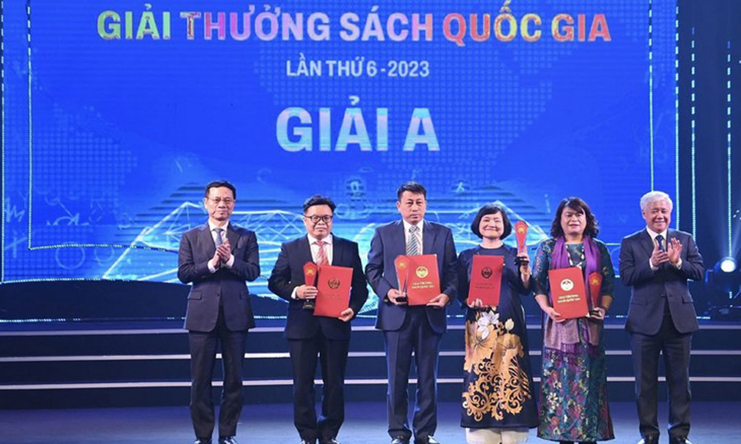 Books on Vietnam’s sea and islands and language win National Book Award 2023