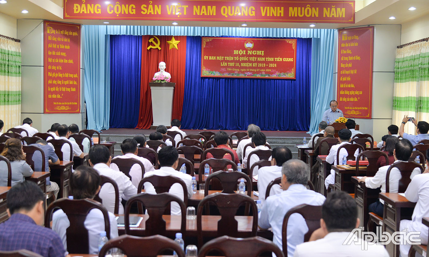 Quang cảnh hội nghị.