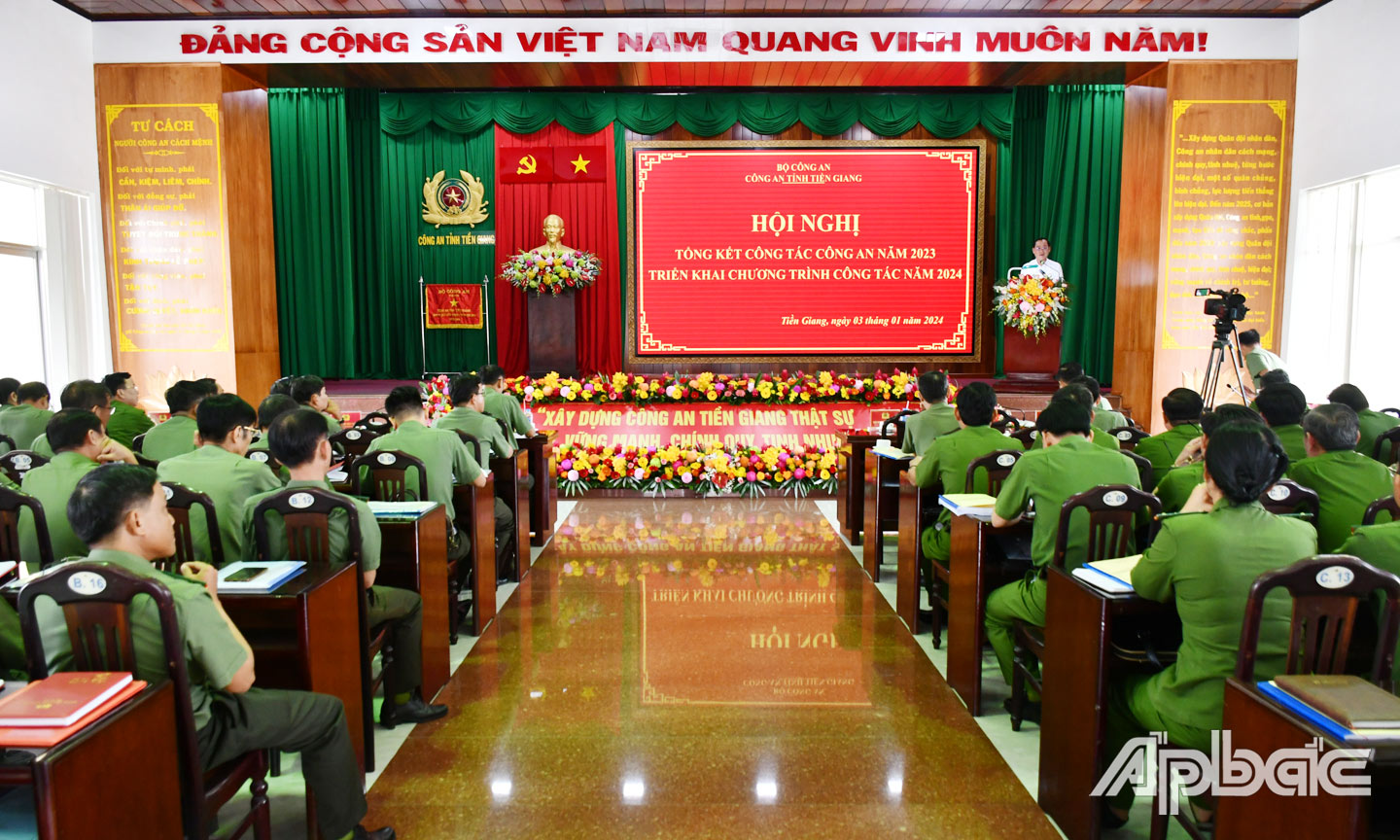 Hội nghị tổng kết công tác năm 2023, triển khai chương trình công tác năm 2024.