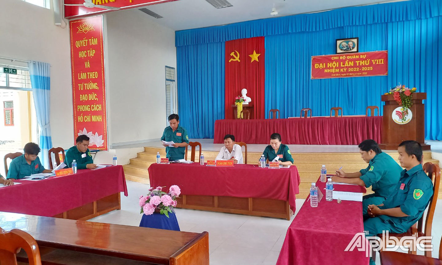 Đại hội Chi bộ Quân sự thị trấn Vĩnh Bình nhiệm kỳ 2022 - 2025. 