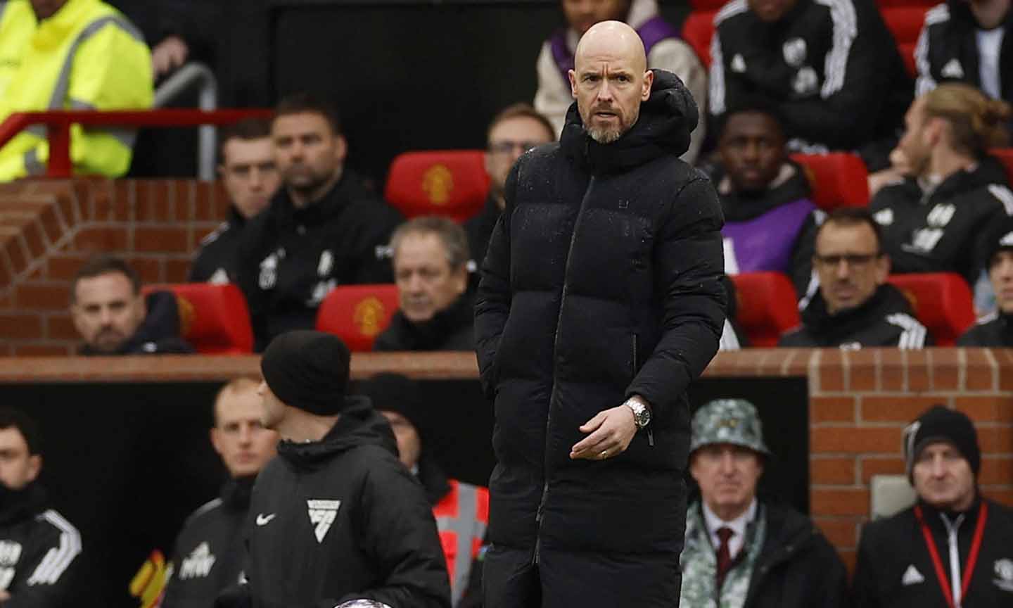 Erik ten Hag và Manchester United đang gặp quá nhiều khó khăn. Ảnh: Vietnamnet.vn