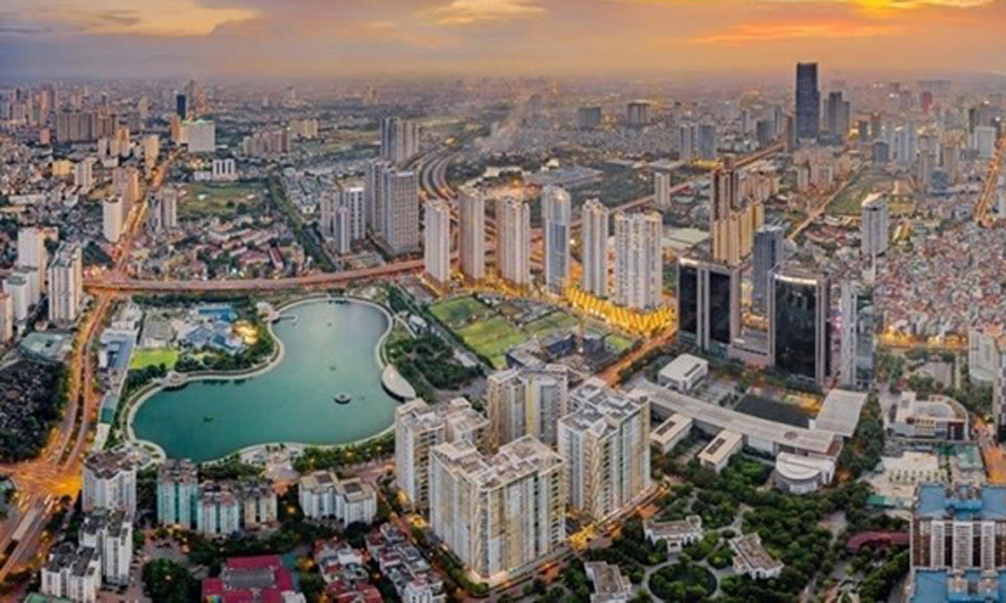 Vietnam will experience a 125% increase in wealth, the largest expansion in wealth of any country in terms of GDP per capita and number of millionaires. (Photo: VNA).