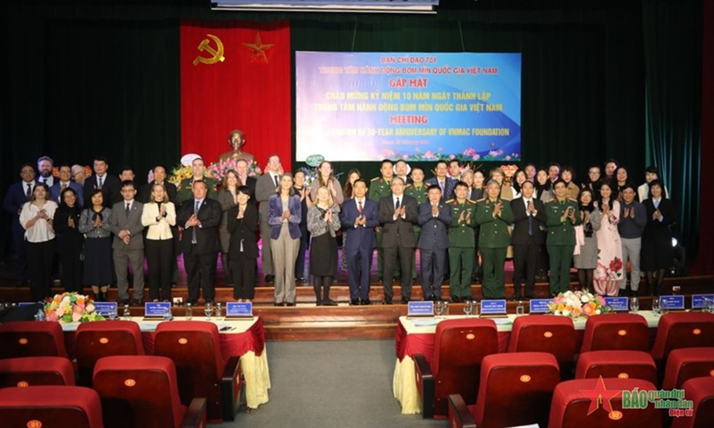 ABO/NDO- The Vietnam National Mine Action Center (VNMAC) on February 28 held a meeting with representatives of embassies of countries, international organisations, and foreign non-governmental organisations (NGOs) to celebrate its 10th founding anniversary (March 4, 2014 - 2024). 