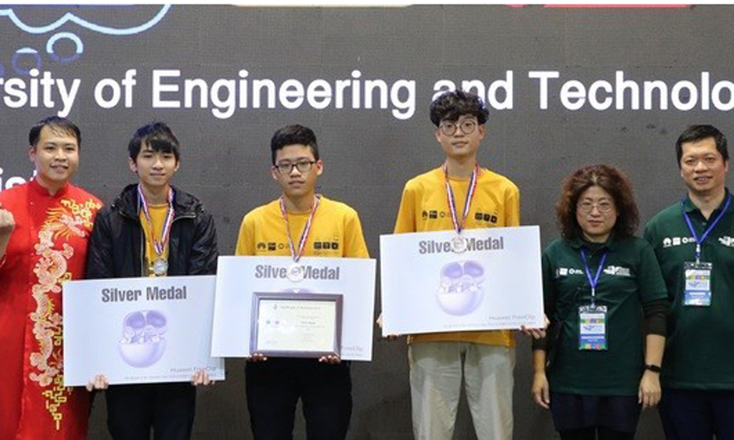 ABO/NDO- Three Vietnamese teams have won one silver and two bronze medals at the International Collegiate Programming Contest (ICPC) Asia Pacific Championship.