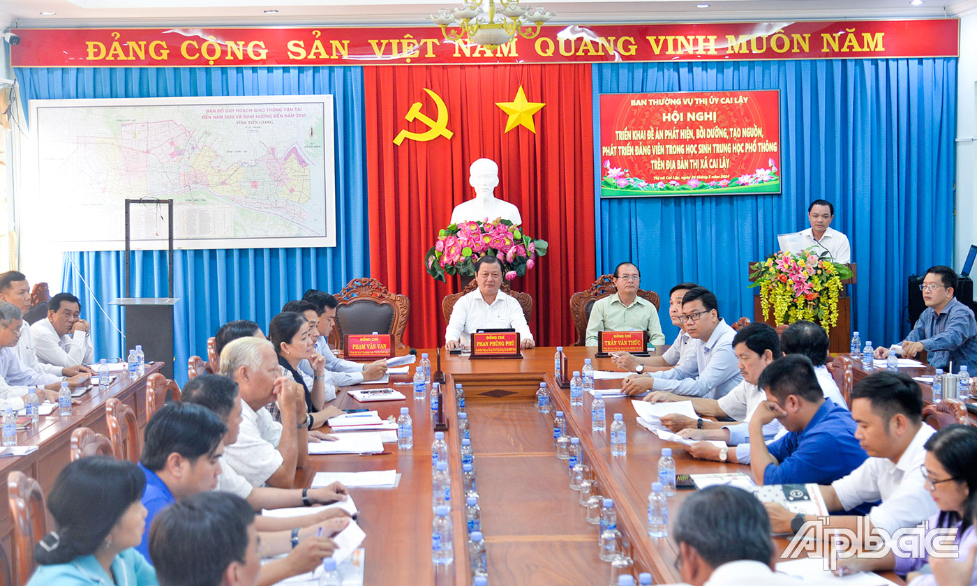 Quang cảnh hội nghị.