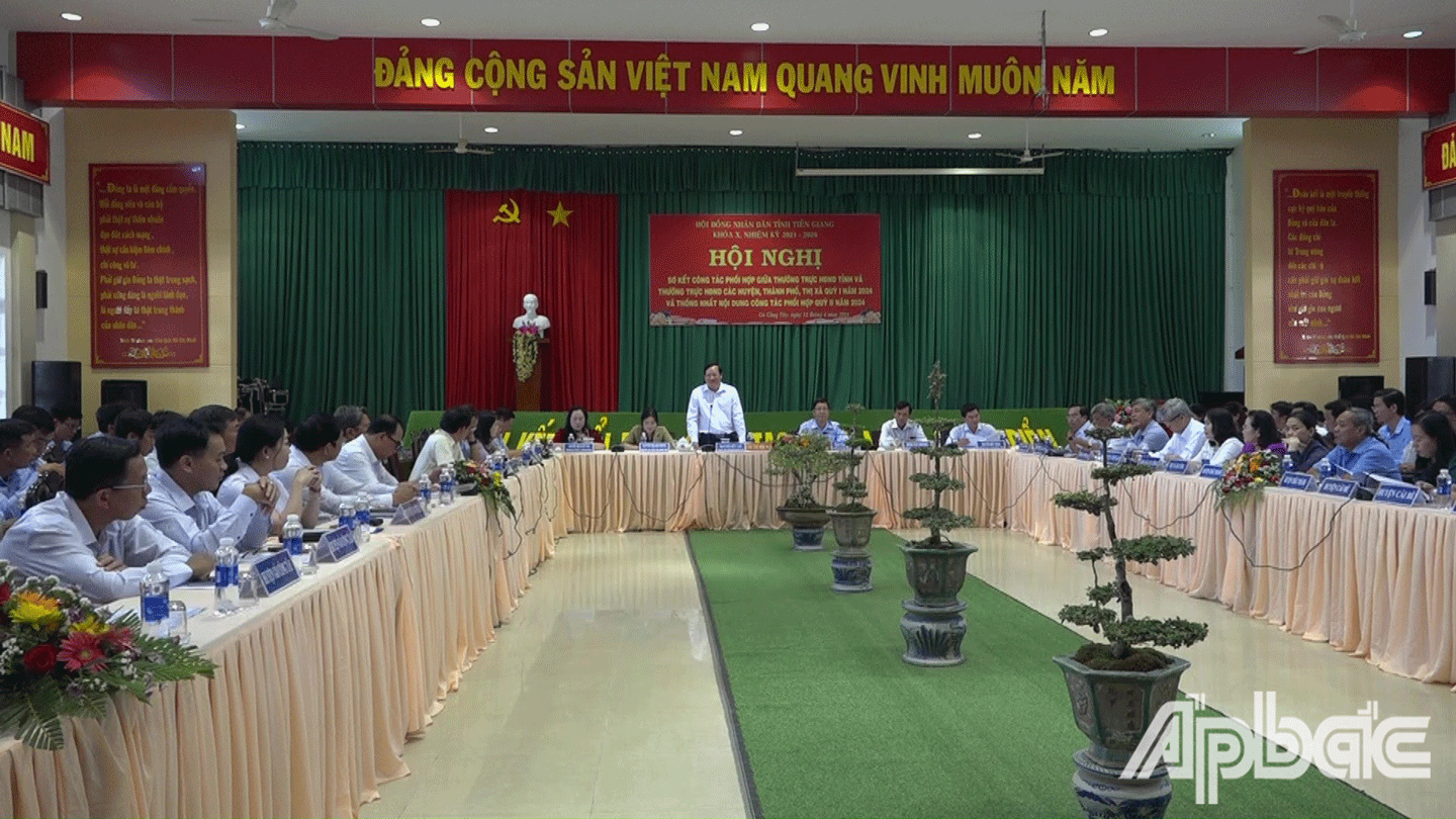 Quang cảnh hội nghị. 