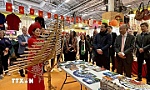 Vietnamese culture, handicraft products attract visitors at Paris Fair 2024