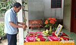 Người dân lập hương án tưởng nhớ AHDT Thủ khoa Nguyễn Hữu Huân