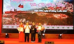 Winners of song-writing contest on Dien Bien Phu Victory honoured