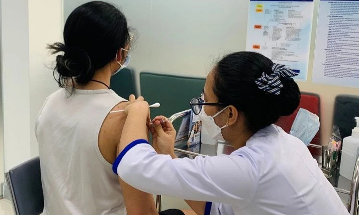 Bộ Y tế đề nghị các địa phương đẩy mạnh tiêm chủng vaccine để phòng ngừa dịch bệnh 