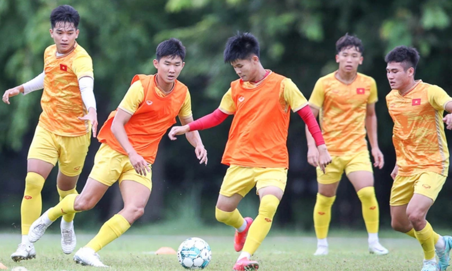 Đội tuyển U19 Việt Nam sẽ bắt đầu ra sân tập luyện vào ngày 17/5. (Ảnh: VFF)