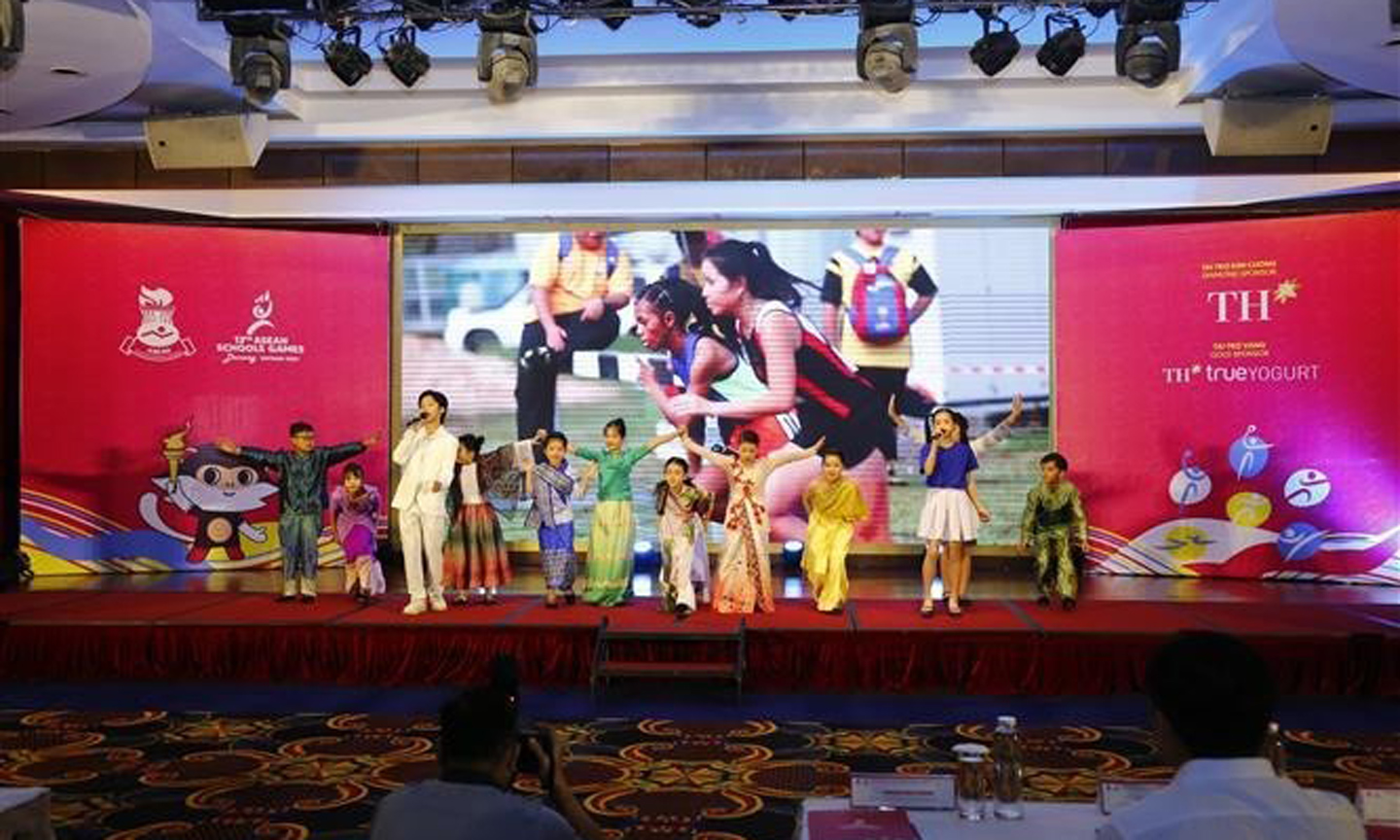 An event is held in Hanoi on May 22 to announce the 13th ASEAN School Games. (Photo: VNA).