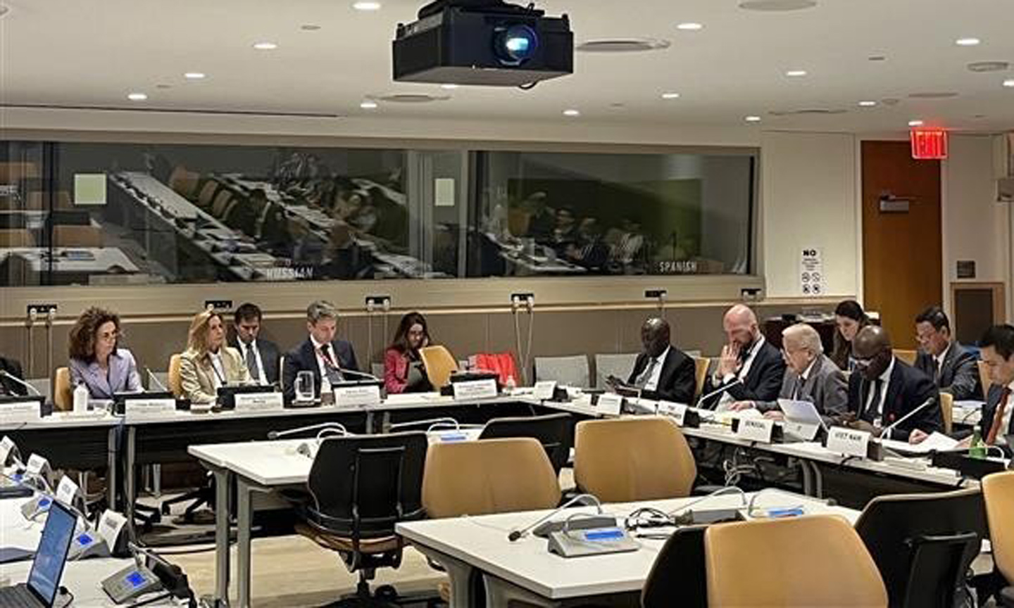 ABO/NDO- Vietnam, Slovenia, Switzerland, several other United Nations (UN) member states and international organisations on May 23 jointly organised an event on preventing attacks on water resources in armed conflicts and enhancing civilian protection.