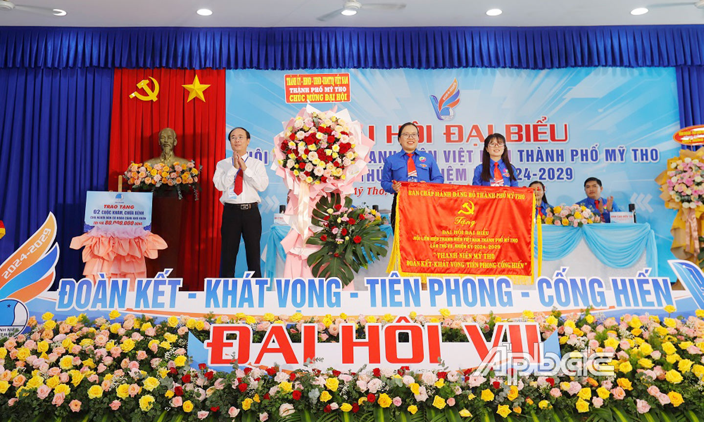 Đồng chí Lê Hồng Gấm đắc cử Chủ tịch Hội Liên hiệp Thanh niên TP. Mỹ Tho
