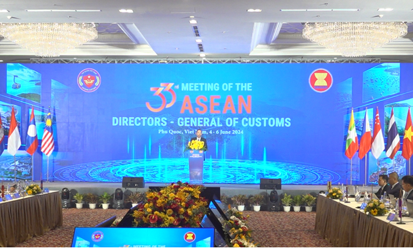 At the opening ceremony of the 33rd Meeting of the ASEAN Directors-General of Customs (Photo: VNA).