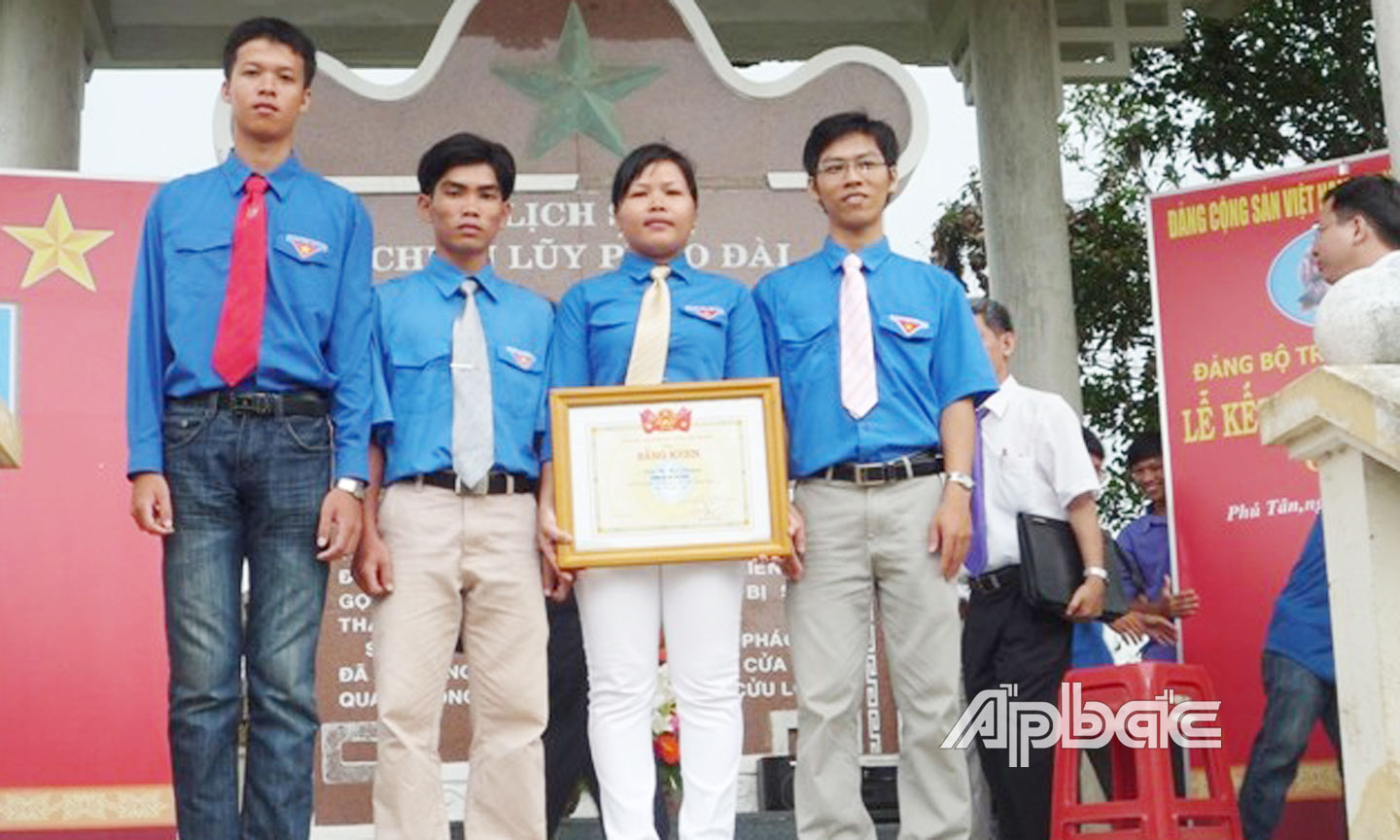 Đồng chí Trương Văn Ngoãn.