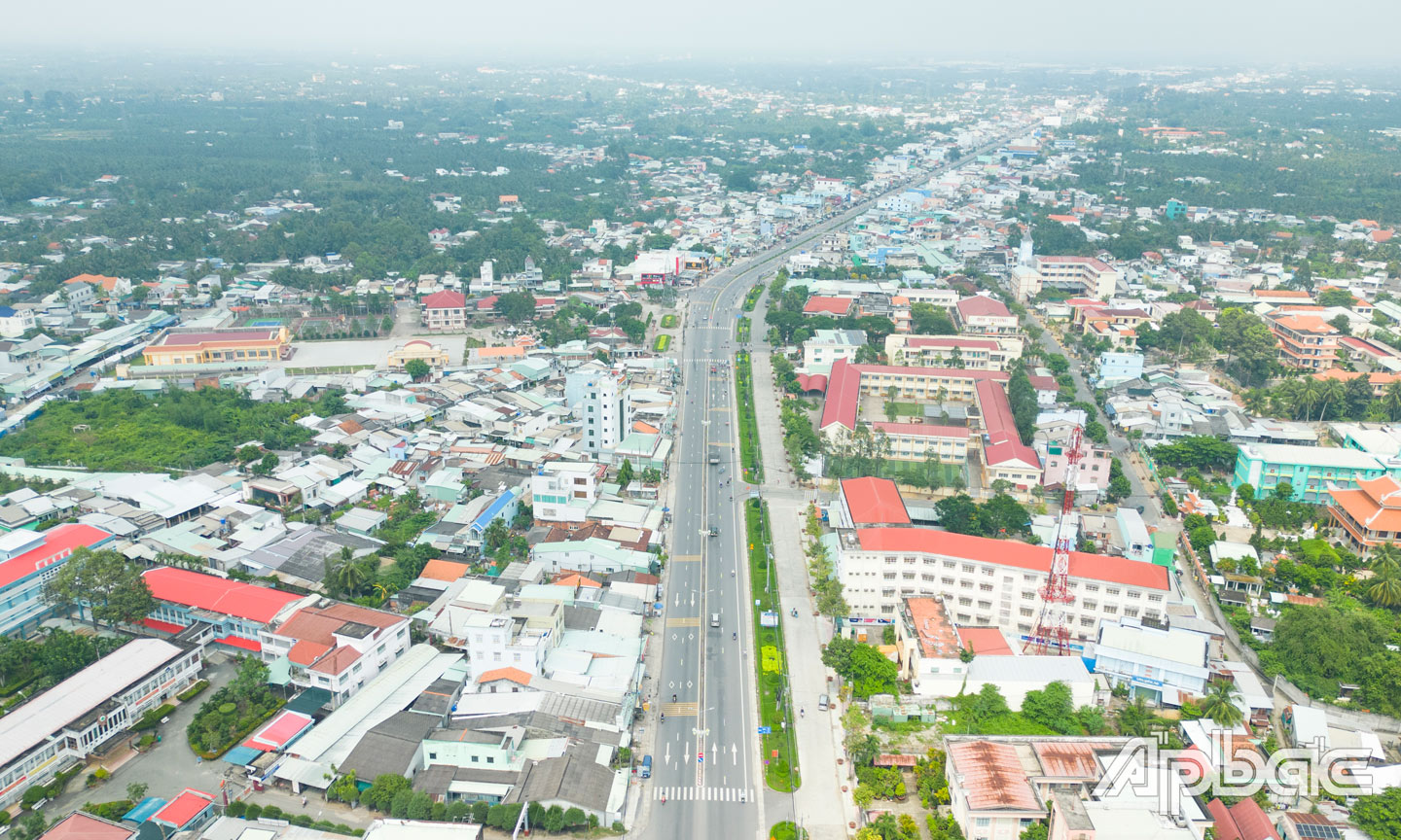 Thị trấn Tân Hiệp sáp nhập tạo điều kiện thuận lợi phát triển kinh tế địa phương. 				                                                Ảnh: Trung Hậu