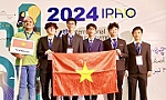 Vietnam wins five medals at int'l physics Olympiad