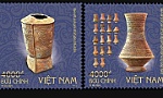 Stamp set features Vietnam's national ceramic treasures