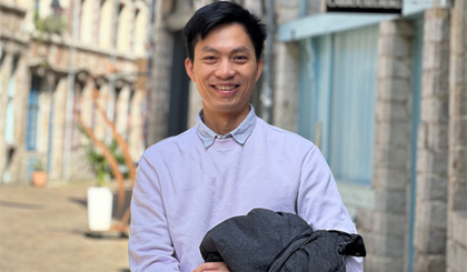 Tiến sĩ Việt chế tạo vật liệu tái tạo dây chằng chéo đầu gối