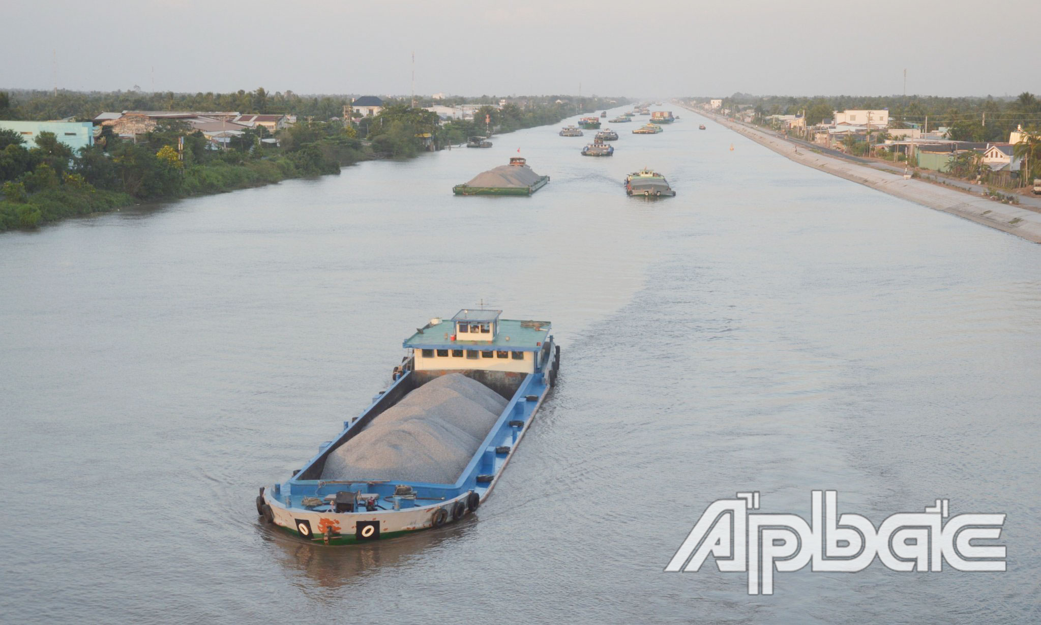 Huyện Chợ Gạo đang tập trung đẩy nhanh tiến độ thực hiện Khu TĐC, chợ, nhà văn hoá xã Bình Phục Nhứt.