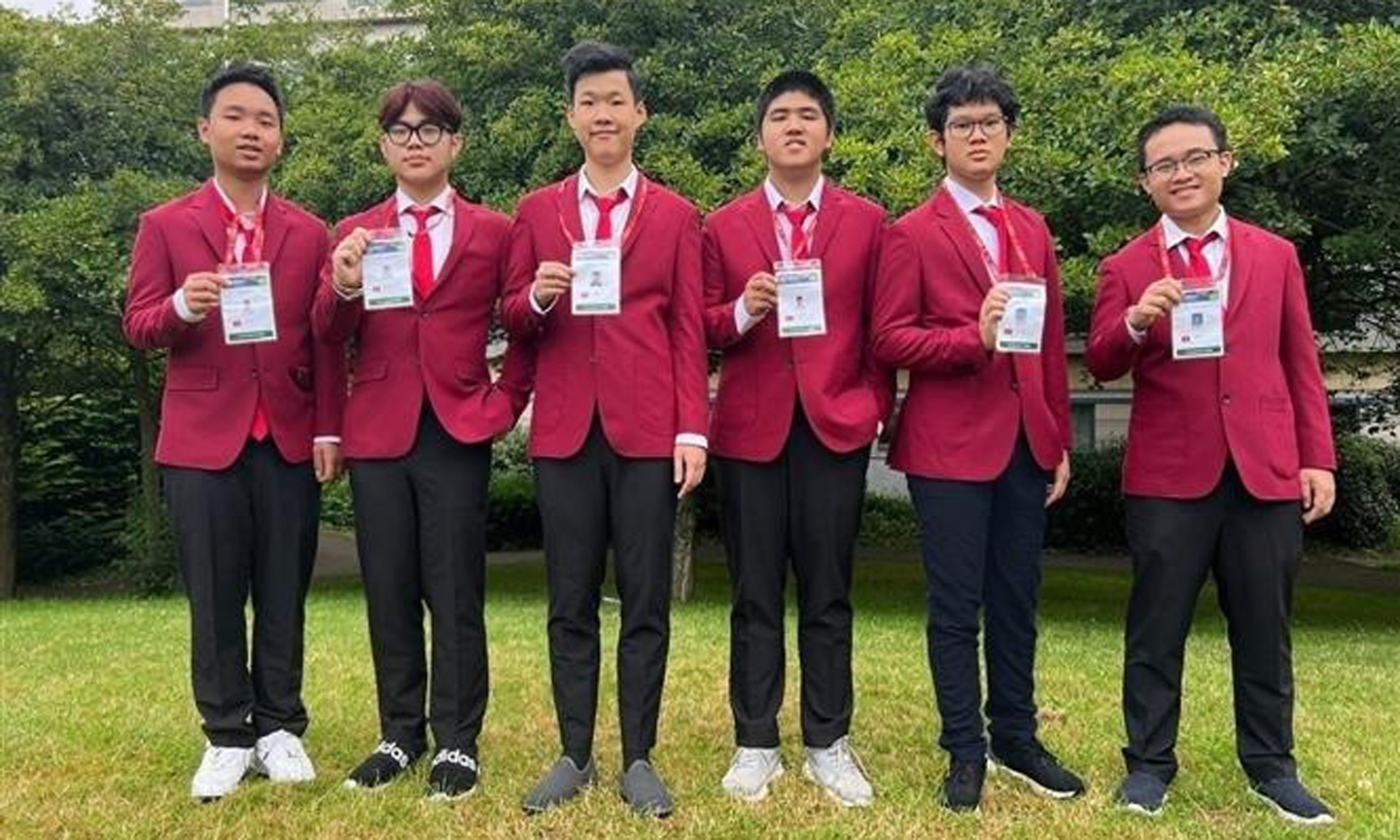 Vietnamese students win five medals at Int’l Math Olympiad 2024 (Photo: VNA).