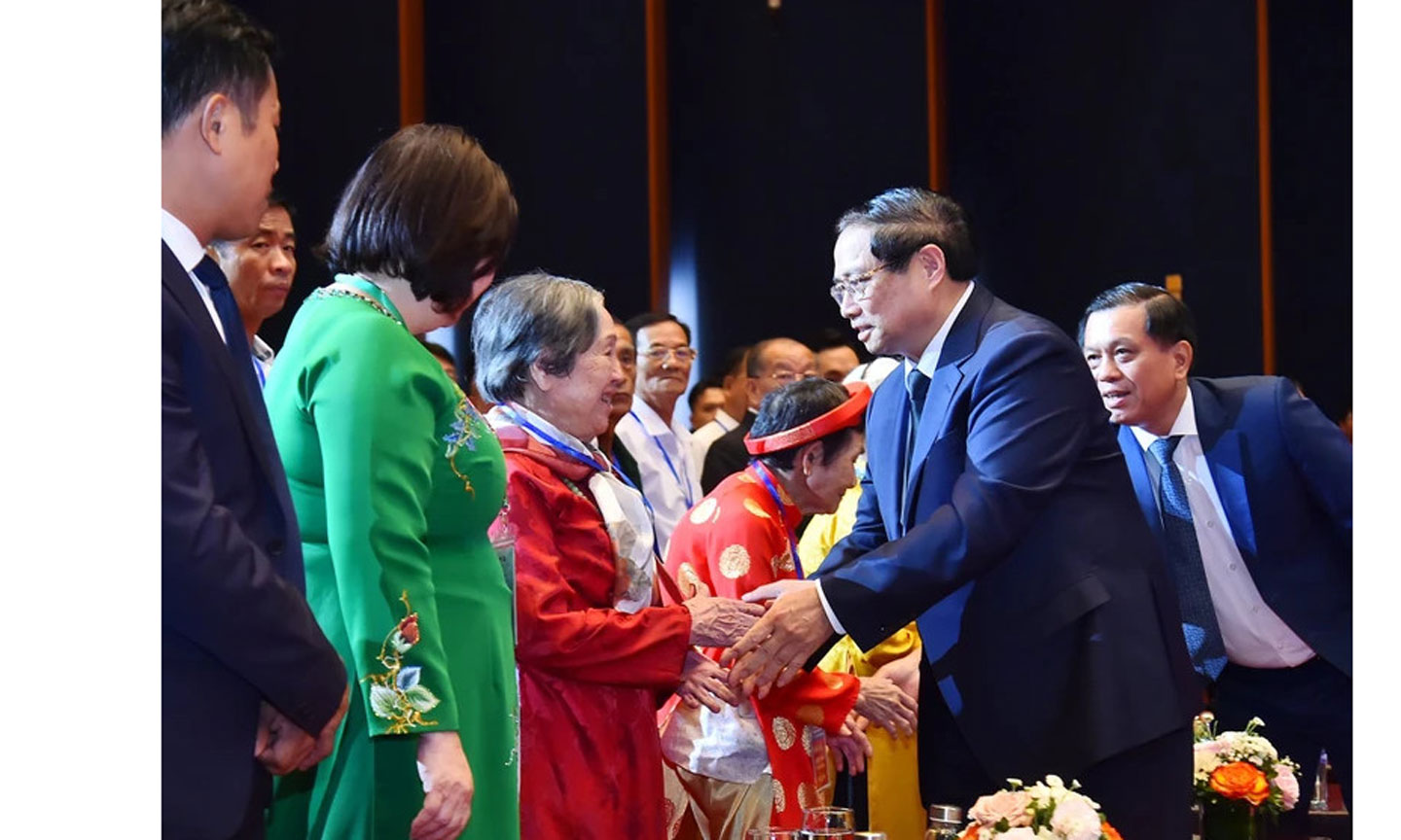 Thủ tướng Phạm Minh Chính đến dự Hội nghị tri ân người có công với cách mạng tiêu biểu toàn quốc năm 2024.