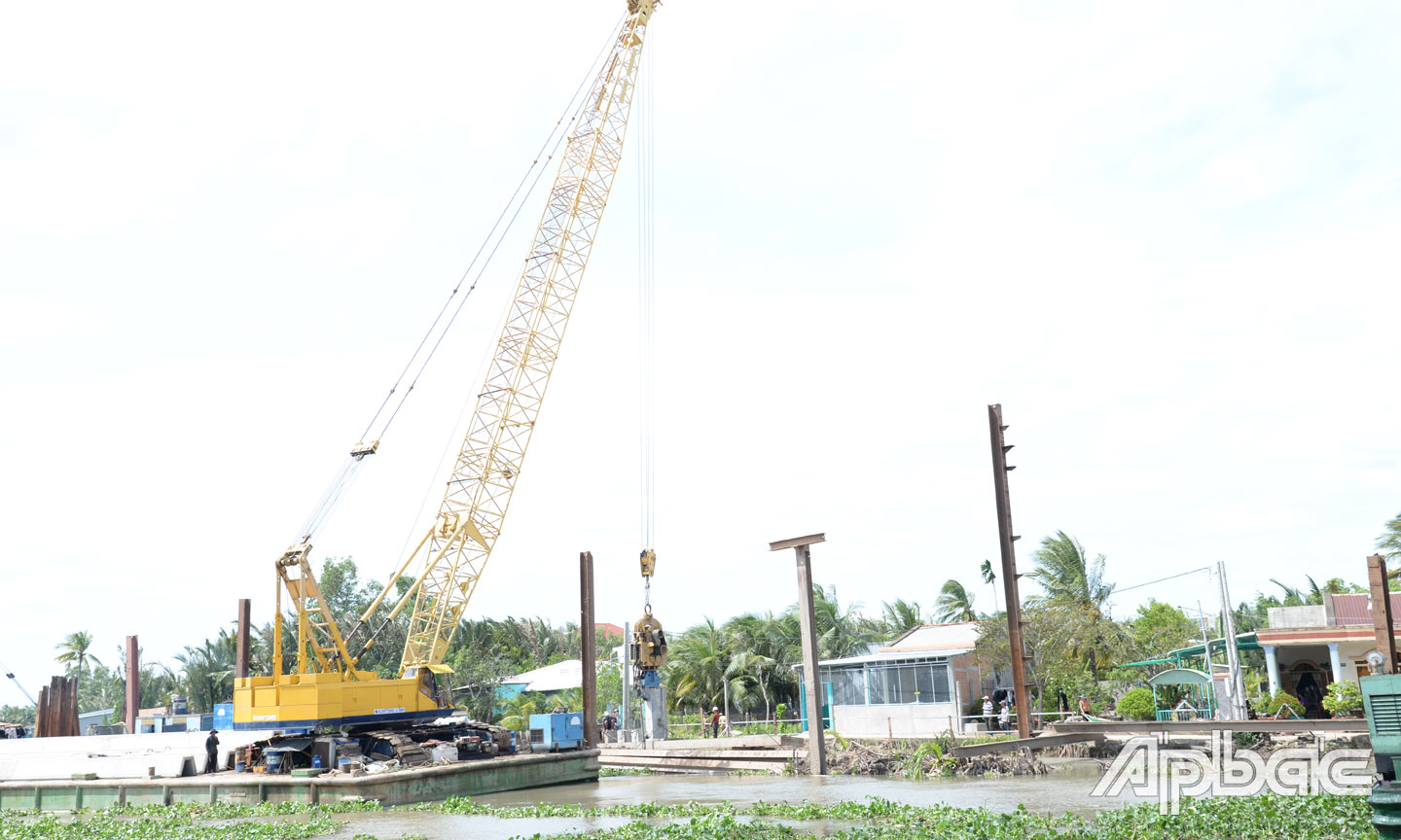 Nhiều dự án trọng điểm trên địa bàn tỉnh Tiền Giang đang được tập trung đẩy nhanh tiến độ.