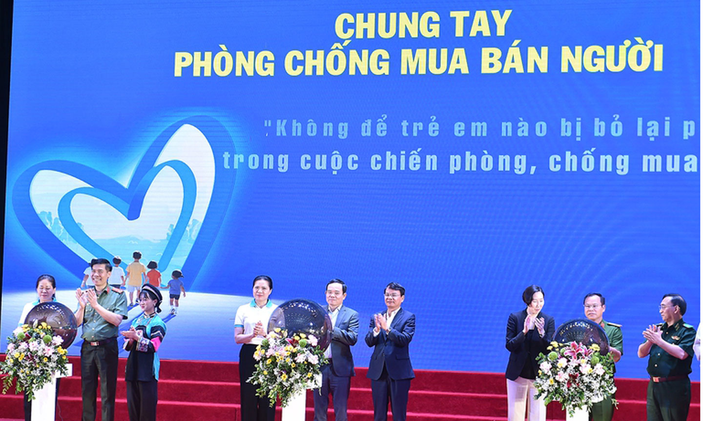 Phó Thủ tướng Trần Lưu Quang dự Lễ phát động chung tay phòng, chống mua bán người hưởng ứng Ngày Toàn dân phòng, chống mua bán người năm 2024. Ảnh: chinhphu.vn