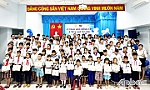 Chia sẻ yêu thương - Cùng công nhân phòng, chống 