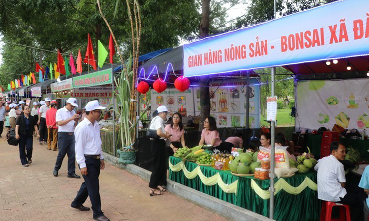 Fair displays agricultural products of ethnic groups in Gia Lai.