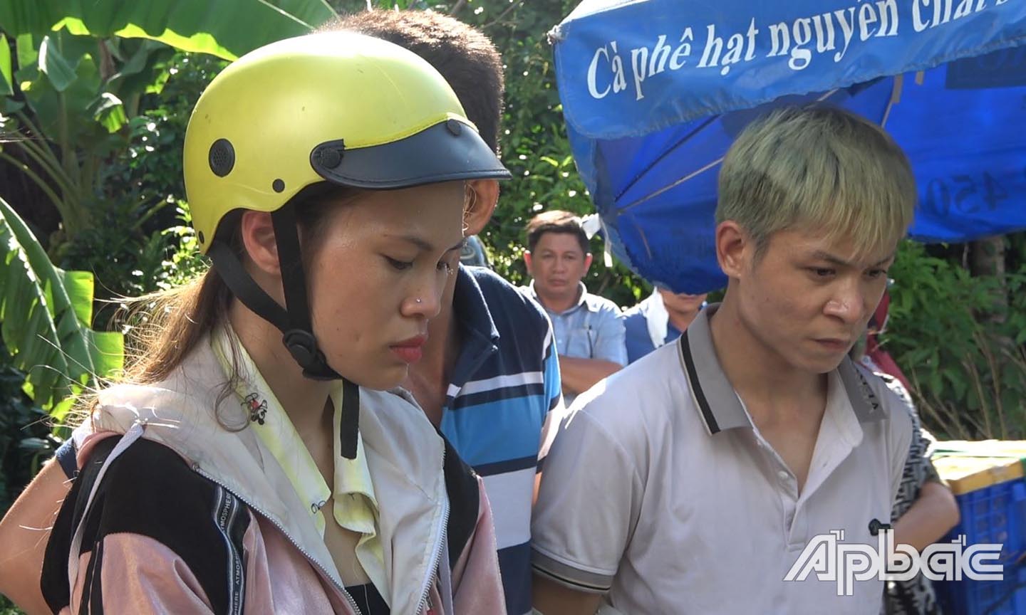 2 đối tượng Liên và Hiếu.