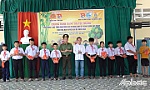Tặng 1.600 phần quà trung thu và 2 nhà tình thương tại huyện Cái Bè