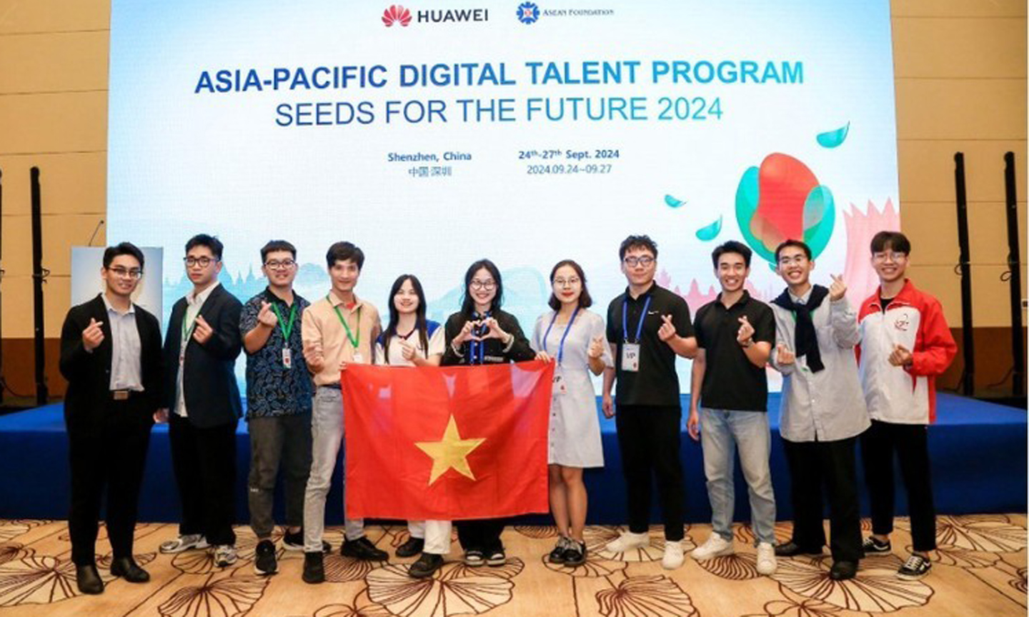 Vietnam wins first prize at Asia Pacific Seeds for Future Tech4Good Competition