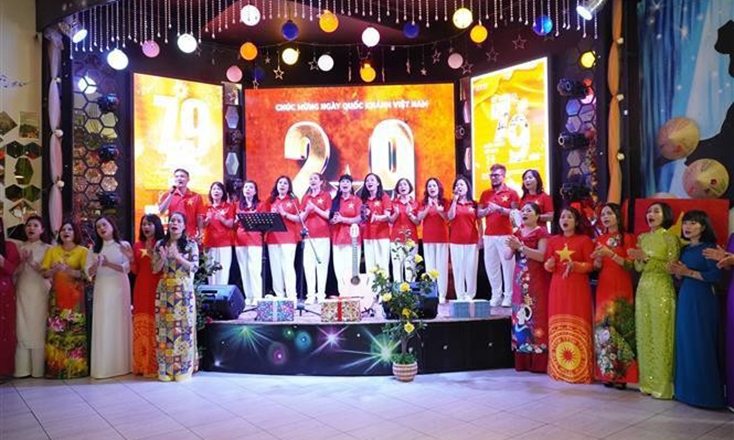 A community music competition is held in Moscow on September 2 to celebrate the 79th National Day of Vietnam. (Photo: VNA).