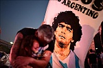 Tòa án Argentina cho phép chuyển địa điểm đặt di hài của Diego Maradona