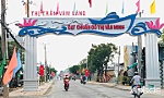 Khởi sắc ở thị trấn ven biển