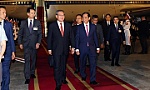 Chinese Premier arrives in Hanoi, beginning official visit to Vietnam