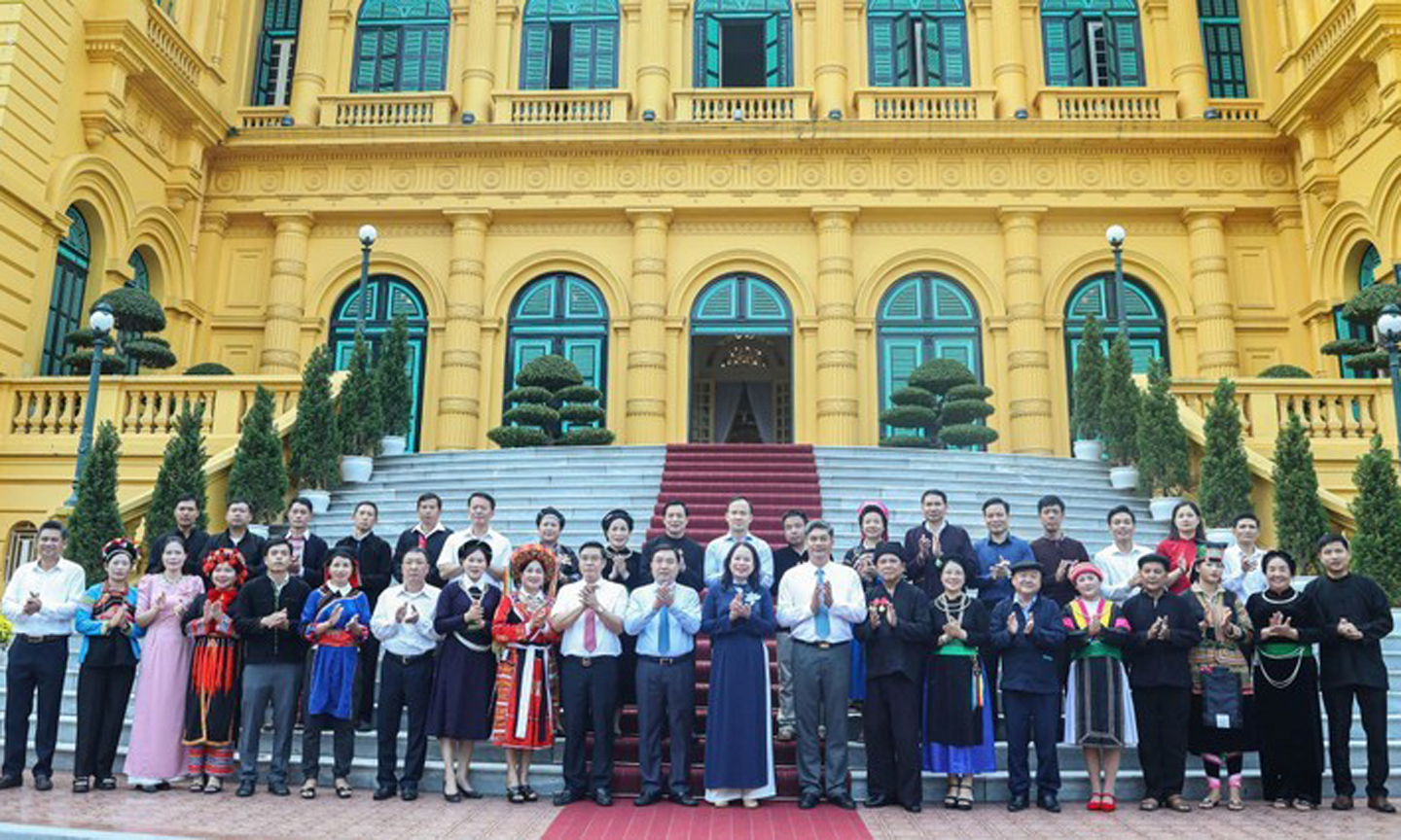 Vice President hosts ethnic delegation from Ha Giang Province