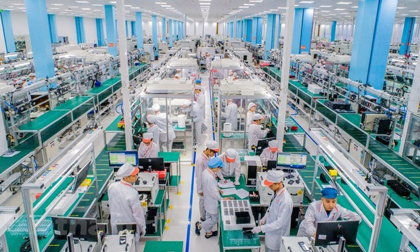 Vietnam records an economic growth rate of 7.4% in Q3 and 6.82% during the first nine months of 2024. (Photo: VNA).