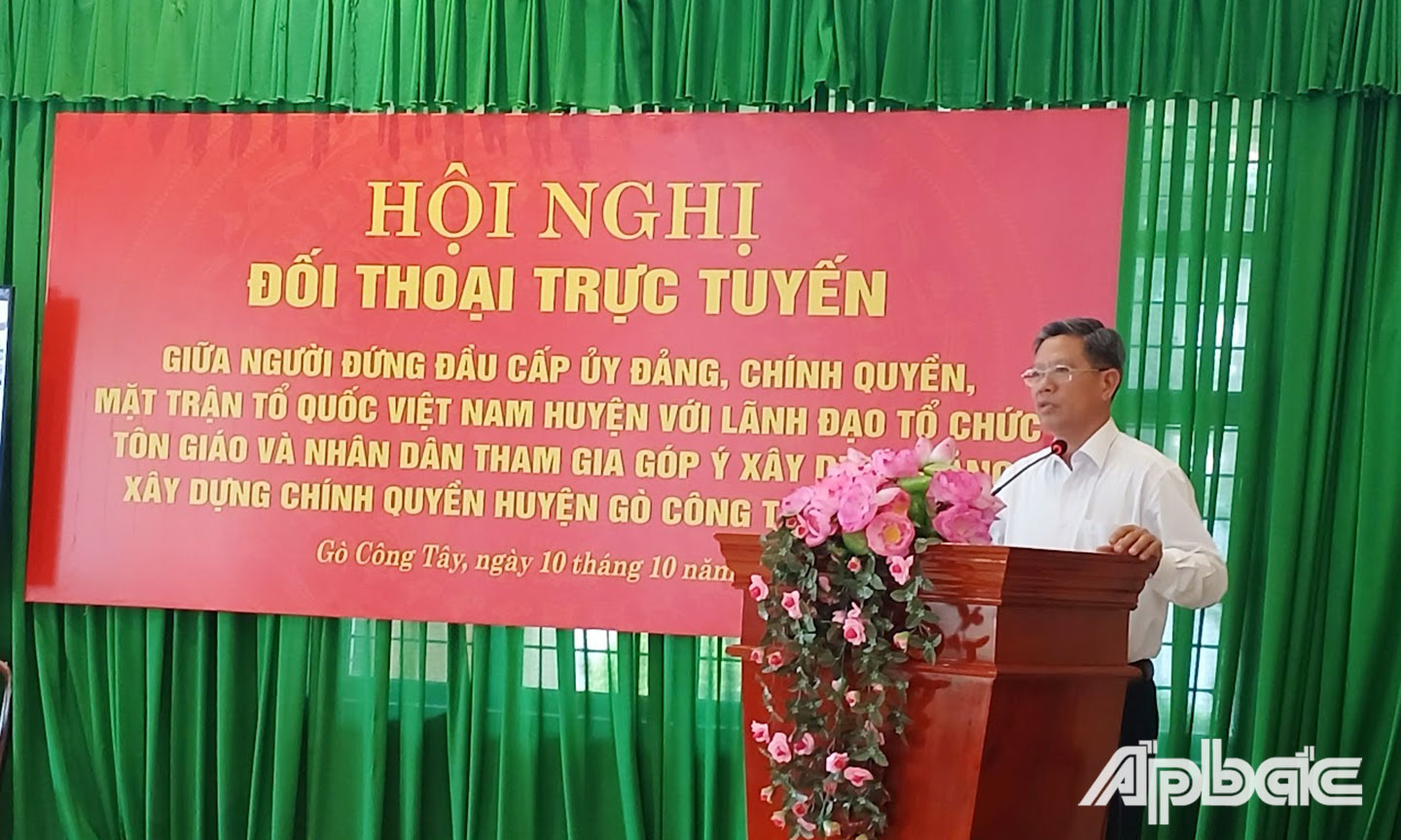 Ông Huỳnh Thanh Bình, Phó Bí thư Huyện ủy, Chủ tịch UBND huyện Gò Công Tây phát biểu tại hội nghị.