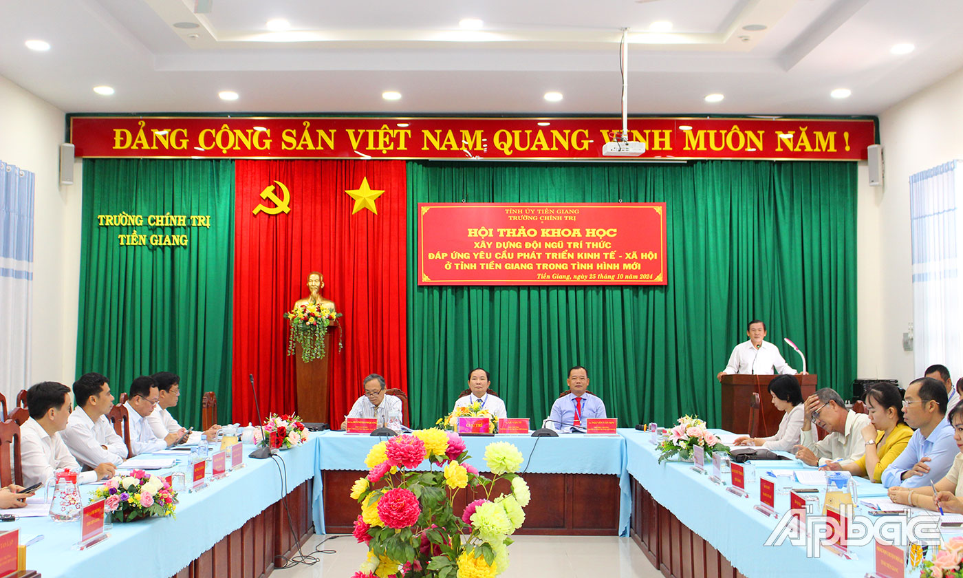 Quang cảnh hội thảo.