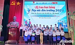 60 tân sinh viên Tiền Giang và Bến Tre nhận học bổng 