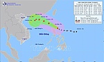 Bão Toraji gần biển Đông, gió giật cấp 15