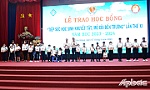 Đồng hành cùng trẻ khuyết tật, mồ côi